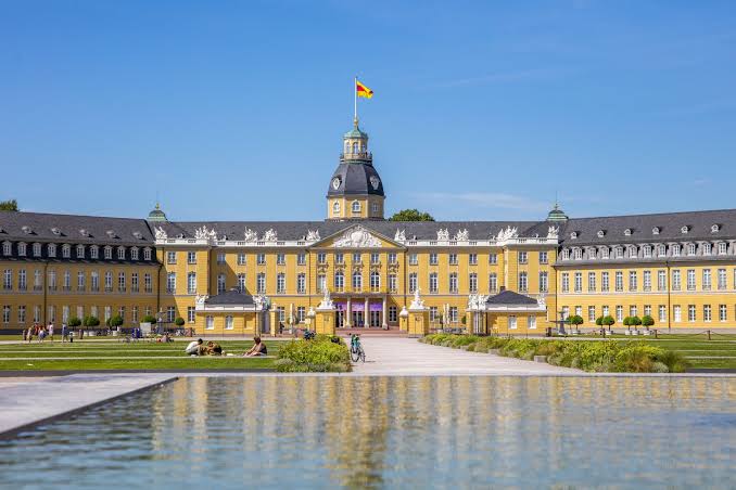 KarlshochschuleInternationalUniversityGermanyOpportunitiesImage
